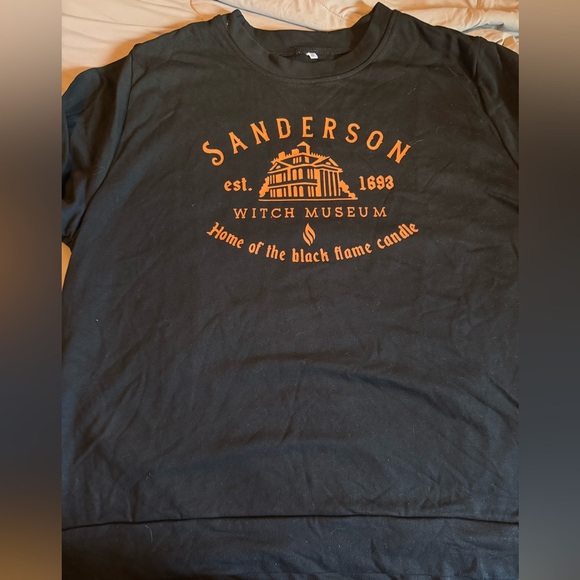 Tops - NWOT SANDERSON crew neck sweatshirt size 2xl